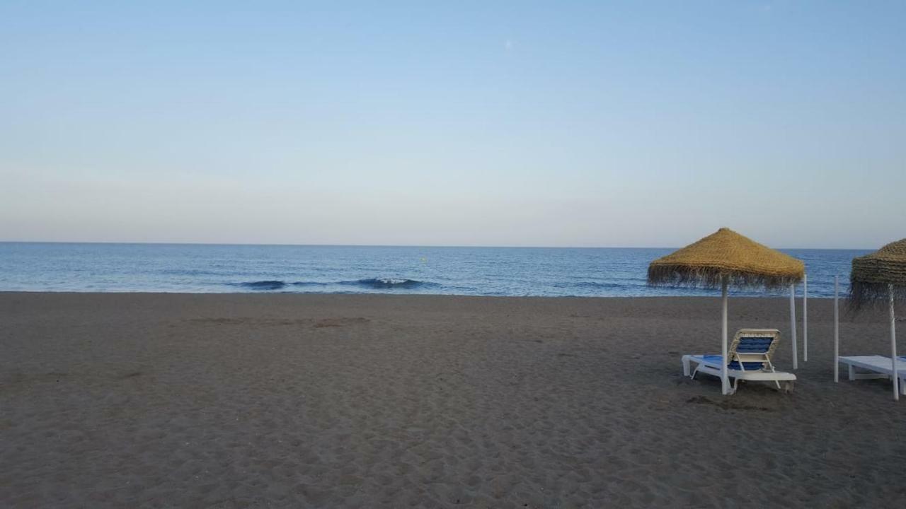Las Plumas Beach Torremolinos Extérieur photo